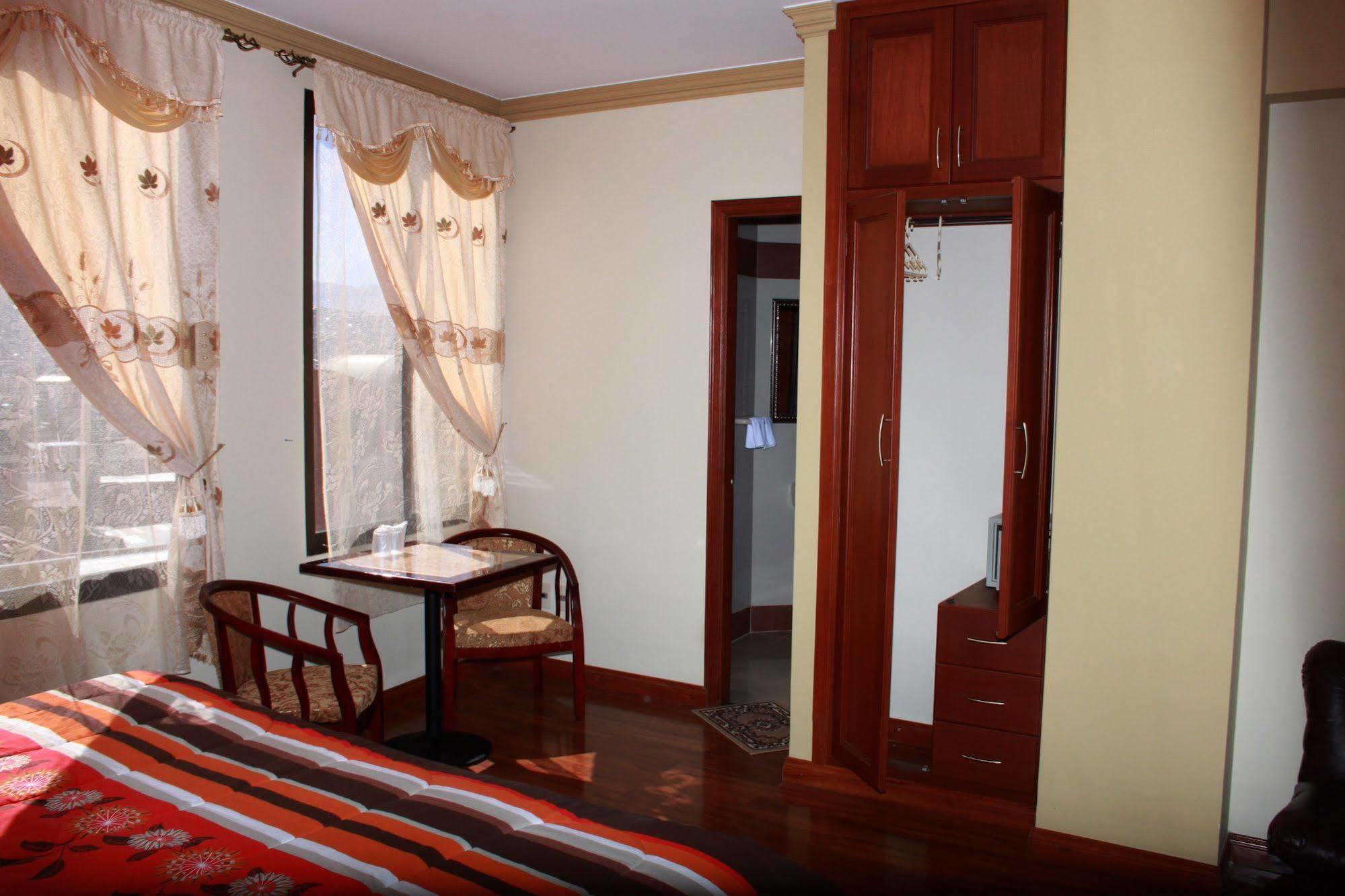 Golden Palace La Paz Extérieur photo